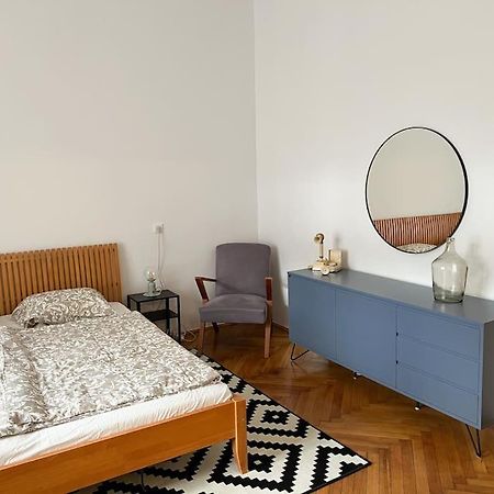 Authentic Buda Home Budapest Exterior photo