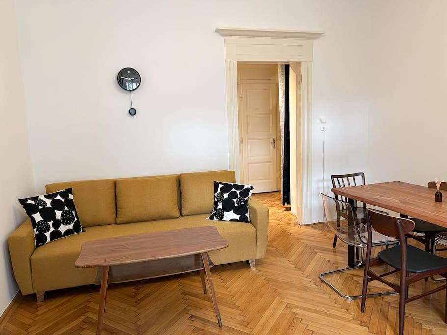 Authentic Buda Home Budapest Exterior photo